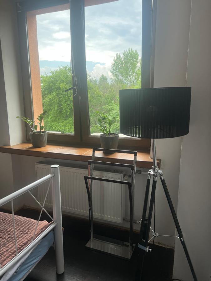 Apartmán Samodzielny Pokoj W Wygodnym Domu Z Parkingiem Piaseczno  Exteriér fotografie